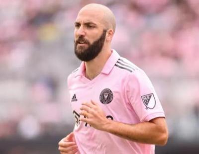 هيجواين يودع الملاعب نهاية الموسم مع إنتر ميلان