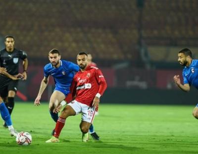 الأهلى يفقد أول نقطتين بالدورى بالتعادل مع فيوتشر