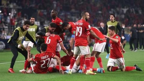 اليوم ...الأهلى يبحث عن مجد تاريخى أمام بطل أمريكا الجنوبية 